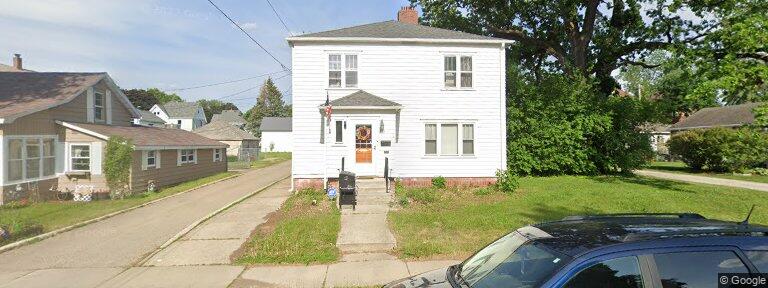 415 South Cedar Avenue - 3